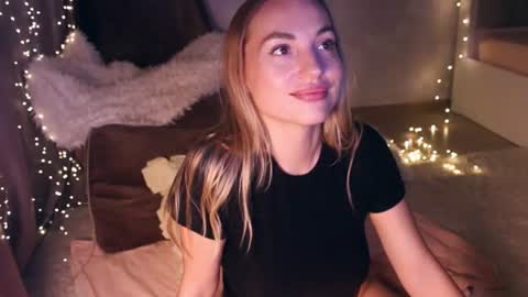 CherryBomb online show from July 10, 10:58 pm
