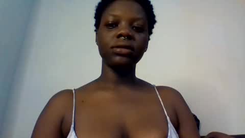 Fafa online show from April 19, 8:22 pm