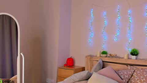 cherry_pr1ce online show from April 23, 11:50 pm