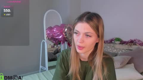 cherry_pr1ce online show from February 22, 12:03 am