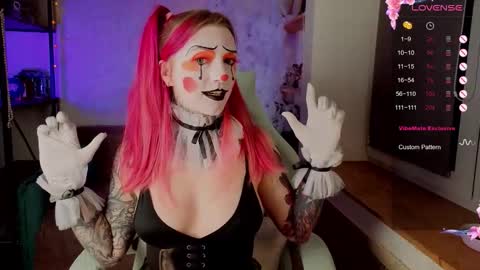 Roxy online show from October 31, 10:21 pm