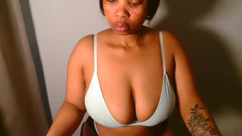 Cherrybabe online show from October 13, 9:00 am