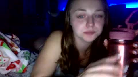 cherrybaby690 online show from December 2, 5:19 am