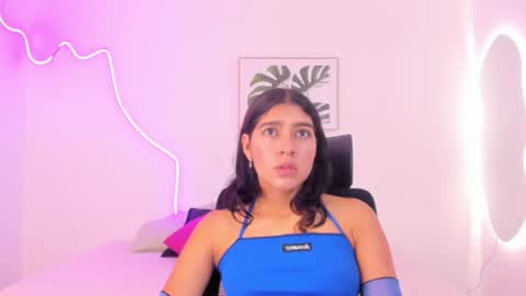 Snapshot of cherrydollxx chatting on October 19, 1:27 pm C H E R R Y online show from October 19, 1:27 pm