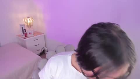 Cherry online show from November 14, 1:35 pm