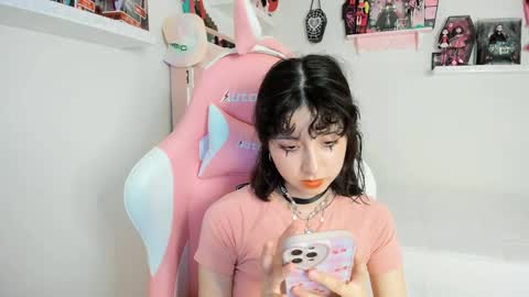 cherrycute666 online show from March 6, 5:14 am