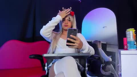 CHERRY online show from December 5, 9:01 pm