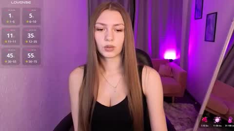 Cheryl online show from March 6, 9:25 pm