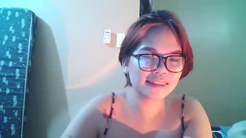 chesca online show from March 22, 1:15 pm