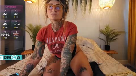 Snapshot of cheviblue chatting on September 24, 2:24 pm Chevi Blue online show from September 24, 2:24 pm