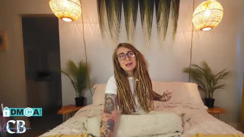 Snapshot of cheviblue chatting on January 23, 2:50 pm Chevi Blue online show from January 23, 2:50 pm