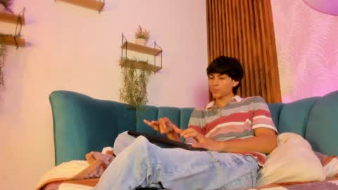 Cheys online show from March 30, 7:25 pm