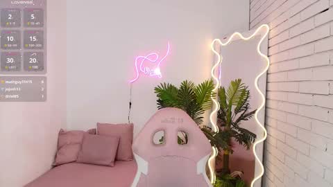 Chiara  online show from February 27, 9:50 am