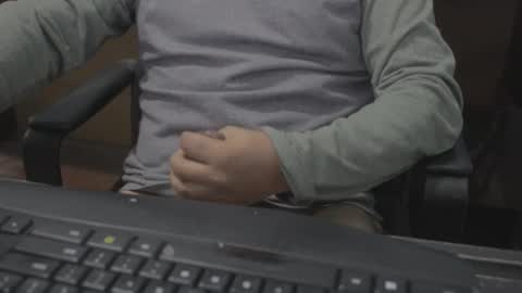 chicagoalex68 online show from December 9, 6:45 am