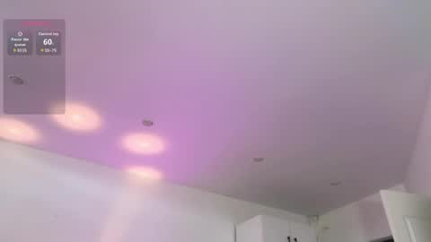 chiculya online show from April 14, 2:31 pm