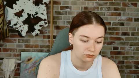 Bella online show from April 24, 9:11 am