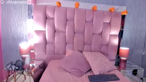 Chloe online show from October 31, 12:16 pm