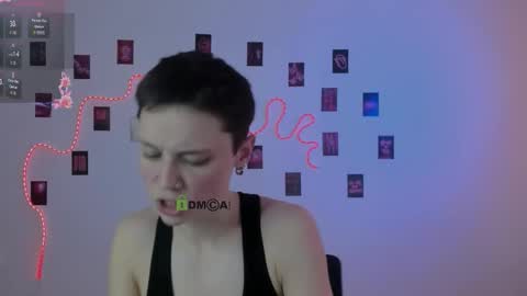 chloe_berry1 online show from March 5, 10:35 am