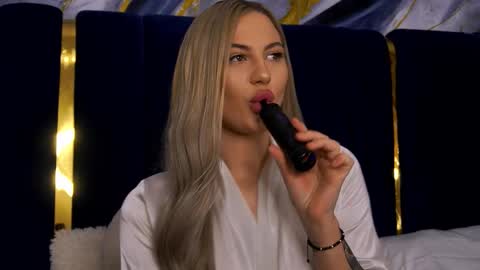 Chloe GraceeX online show from January 13, 9:22 pm