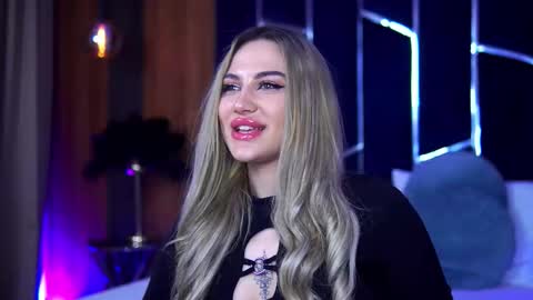 Chloe GraceeX online show from March 8, 7:29 pm