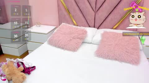 Chloe online show from April 19, 11:44 am