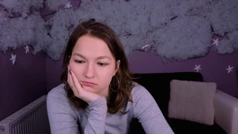 chloe_ley online show from March 30, 9:09 am