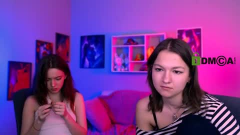 chloe_ley online show from April 21, 2:51 am