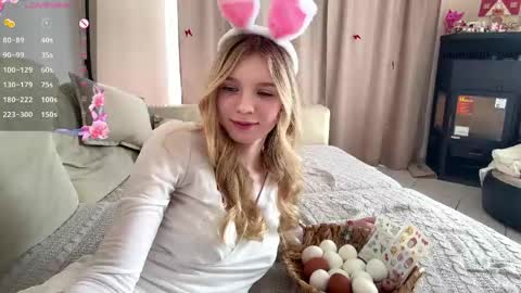 hloe online show from April 5, 12:02 pm