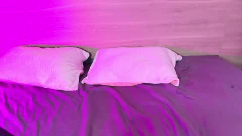 chloe_stark_ online show from May 21, 12:44 pm