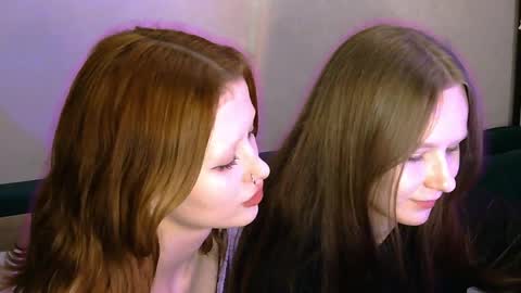 Chloe online show from April 4, 7:54 pm