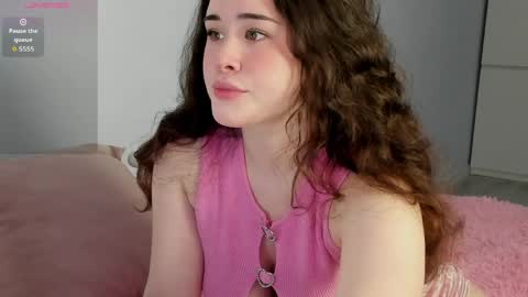 My name is Chloe Like my broadcast pls online show from April 17, 3:20 am