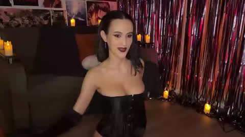 Snapshot of chloechain chatting on October 25, 11:16 pm chloe online show from October 25, 11:16 pm