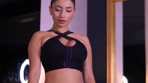 Chloe online show from July 22, 8:11 pm