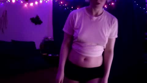 Chloekissxo online show from November 6, 2:36 am