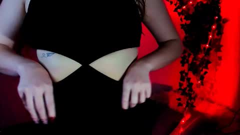 ChloeRicci online show from February 17, 6:18 pm