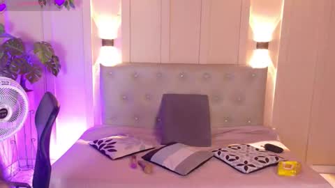 Chloe rosse online show from January 13, 2:19 am