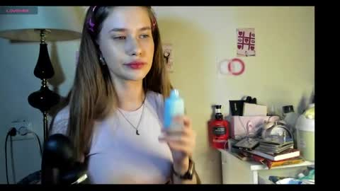 chloesweetbby online show from April 11, 9:52 pm