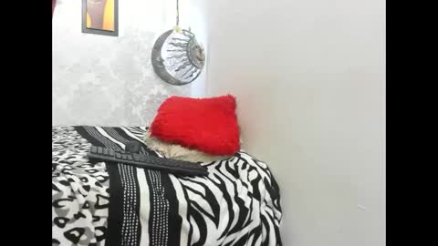 Snapshot of choco_hornyx18 chatting on October 24, 6:03 am Choco online show from October 24, 6:03 am