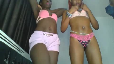 chocobear22 online show from December 14, 9:10 pm