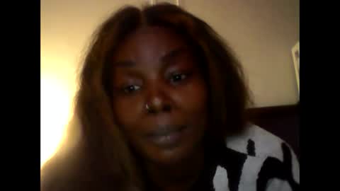 chocolatedrop_ online show from September 24, 10:05 pm