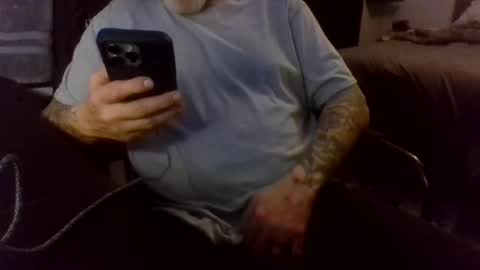 chompers online show from November 23, 8:56 am