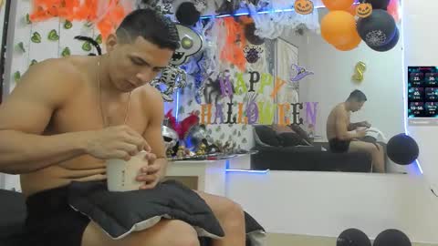 Chorey Thaylor online show from October 22, 2:41 pm