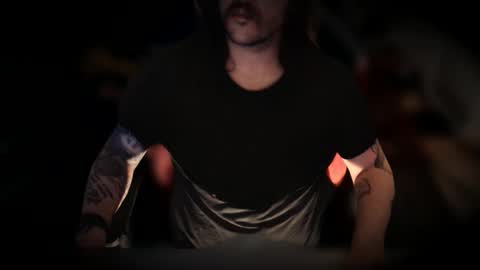 Chris online show from April 22, 4:41 am