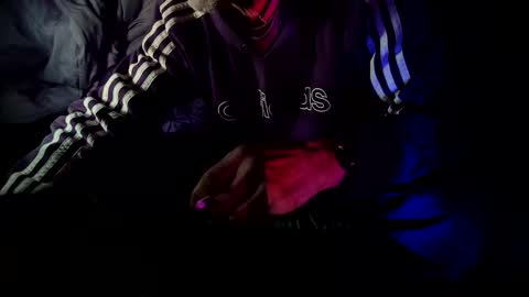 chris526520 online show from December 15, 3:02 am