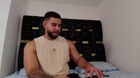 Chris B online show from October 31, 6:30 pm