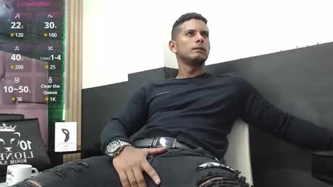 chris_dick23 online show from March 4, 5:00 am