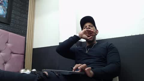 chris_dick23 online show from January 22, 5:26 am