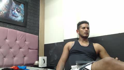 chris_dick23 online show from January 28, 8:57 am