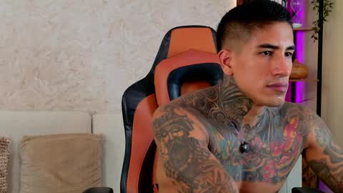 chris reilly online show from May 24, 8:37 pm