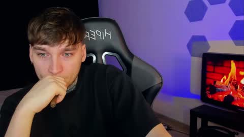 Chris Tyson online show from February 19, 8:52 pm